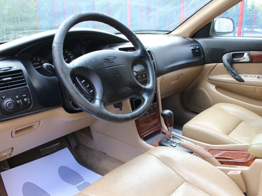 Daewoo Magnus 2000 салон