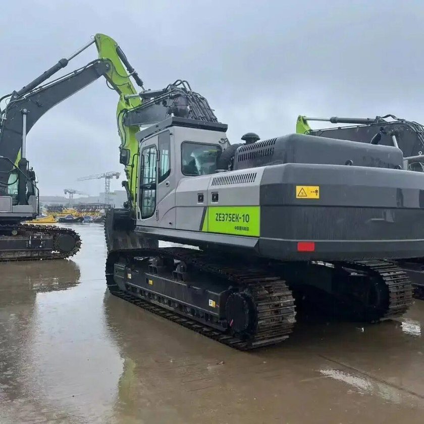 Ek-12 экскаватор