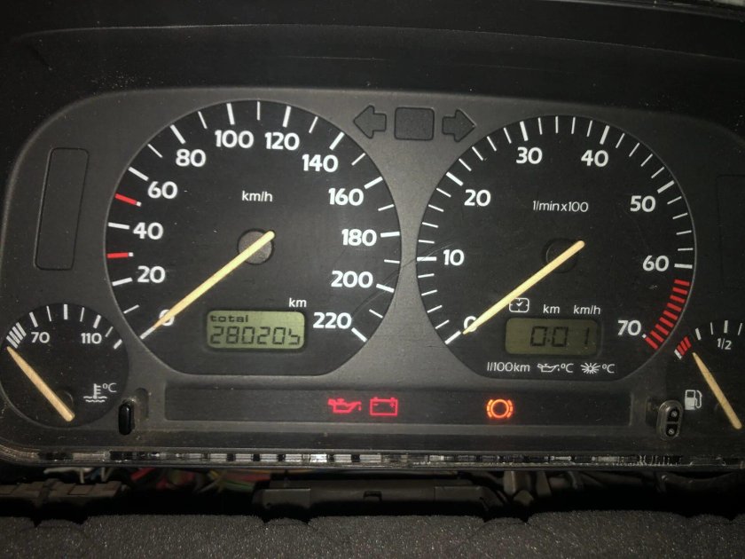 Приборка гольф 3