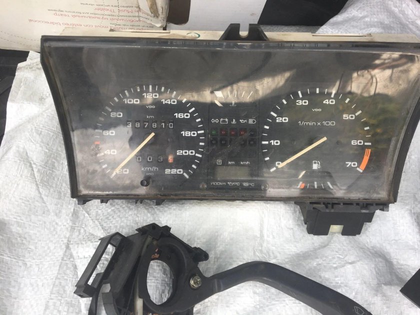 Приборка с права