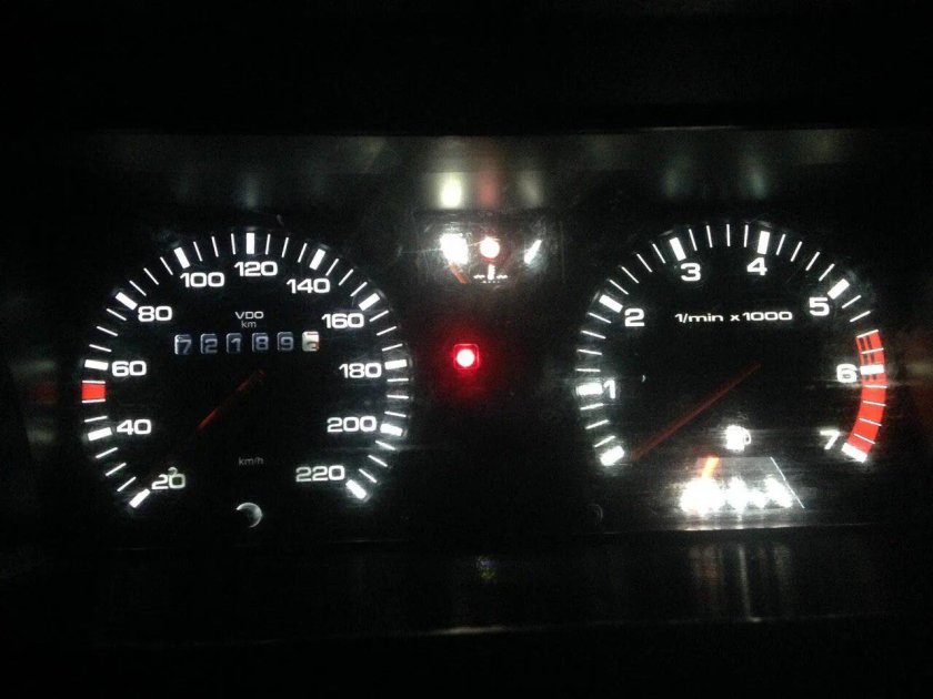 Volkswagen Golf 2 приборка