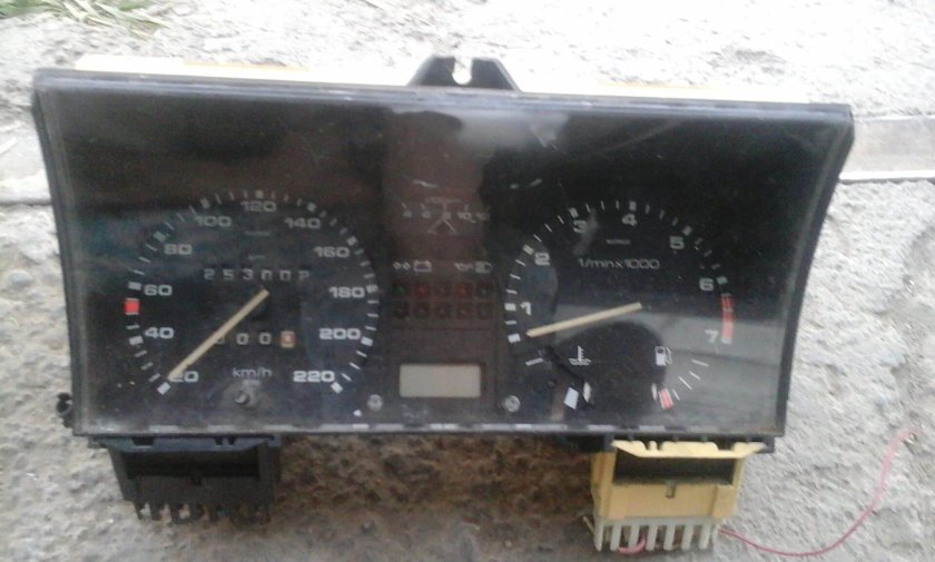 Приборная панель гольф 2 дизель с тахометром