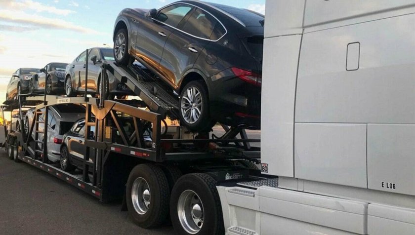 Автовоз с прицепом Hyundai HD-500