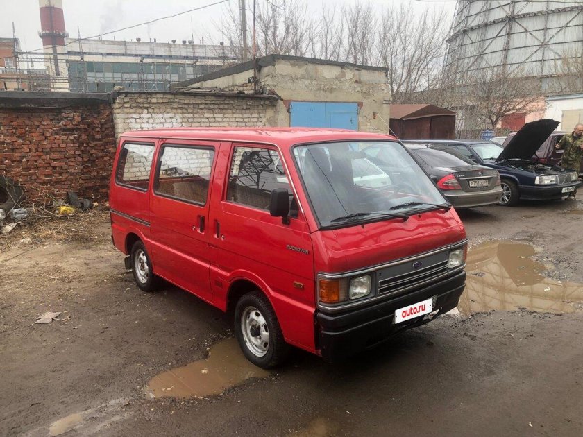 Мазда бонго 1983