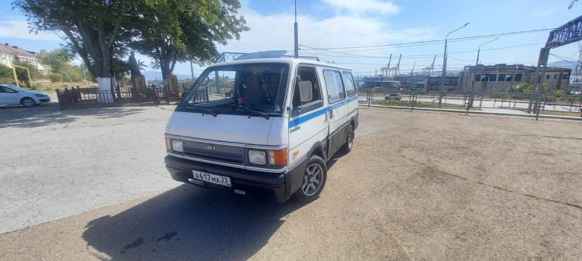 Ford Econovan 1985