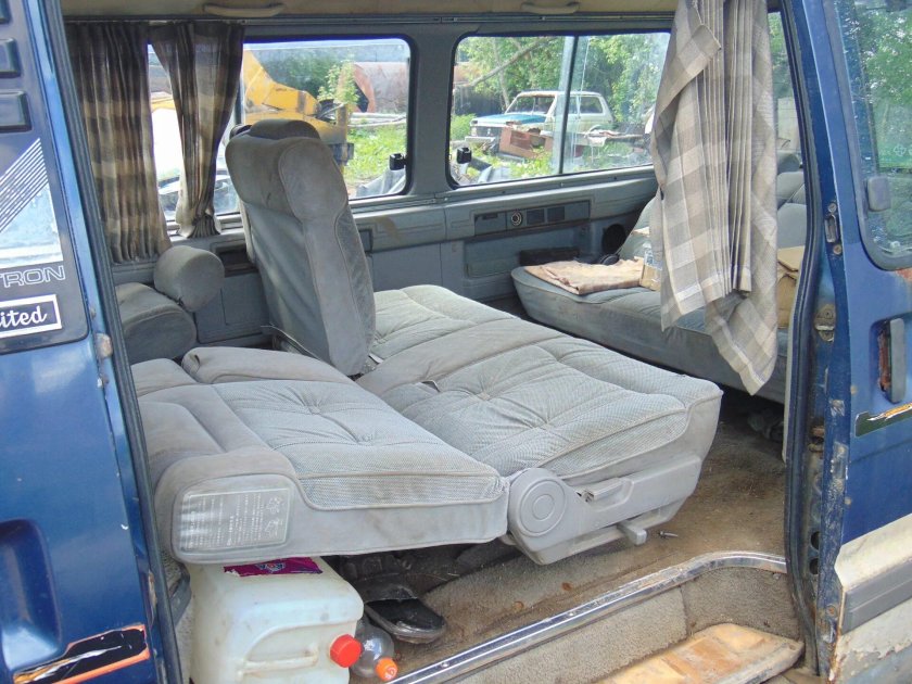 Ford Econovan салон