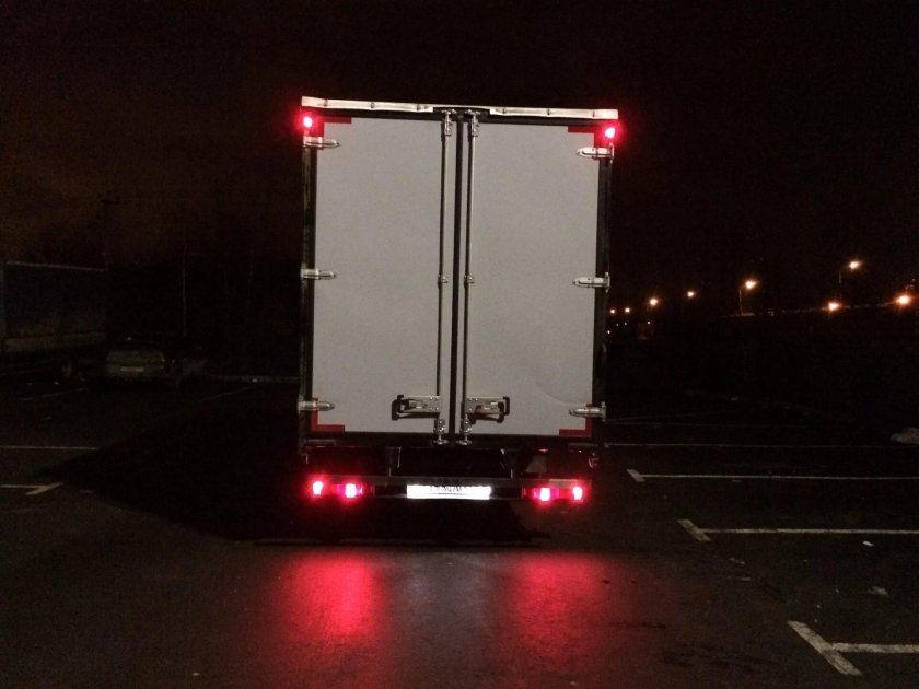 Фонарь габаритный Газель Некст на будку