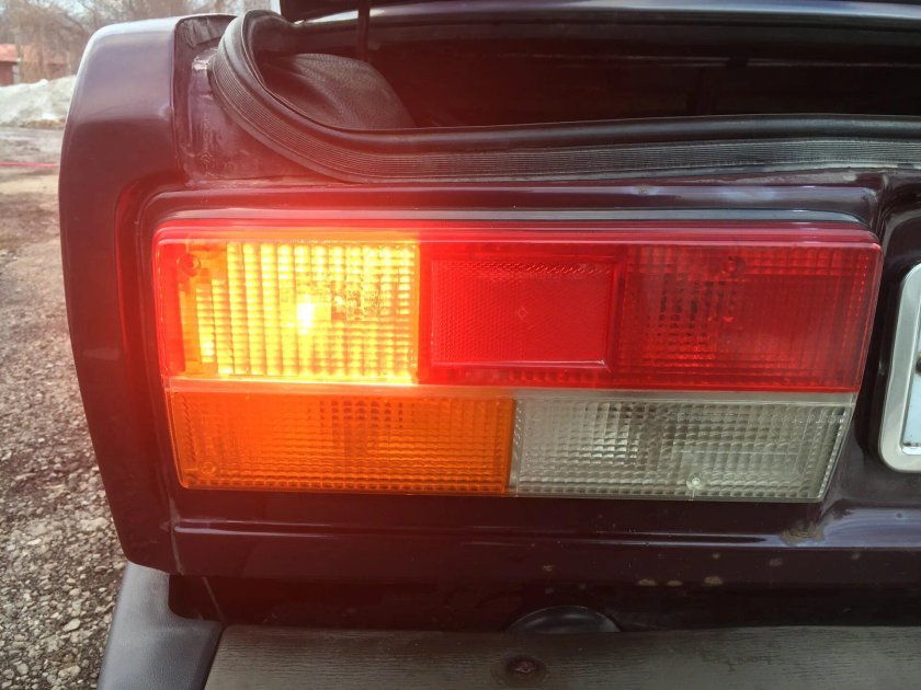 Задний фары габариты ВАЗ 2107