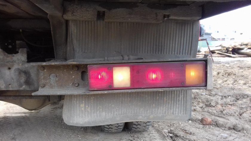 Стоп сигналы на Газель 3302