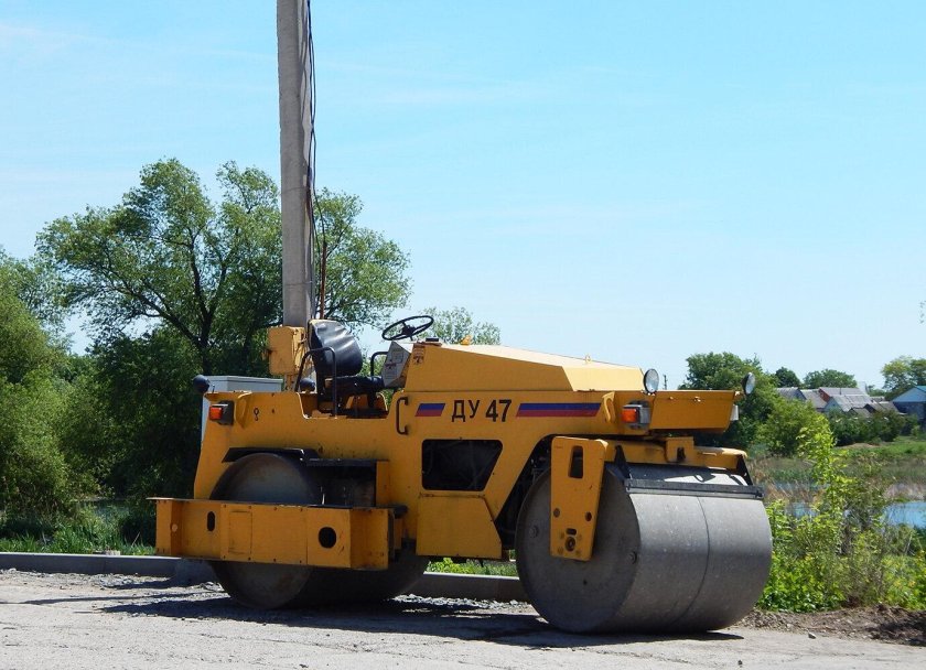Асфальтовый каток Ду-47