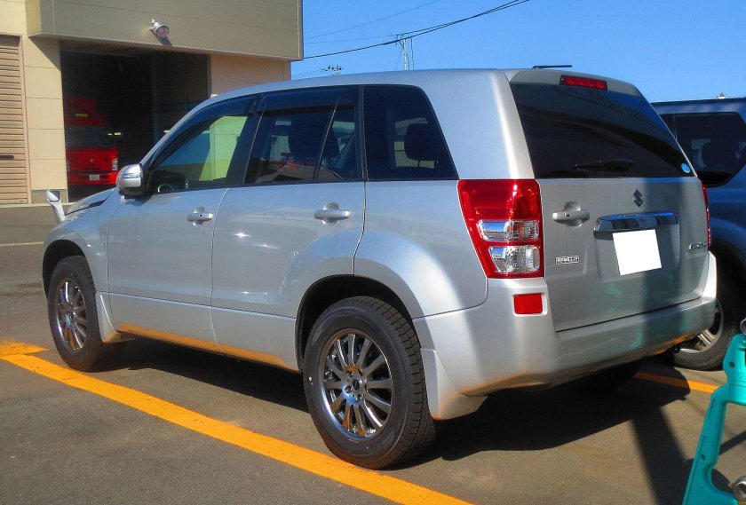 Сузуки эскудо 2002