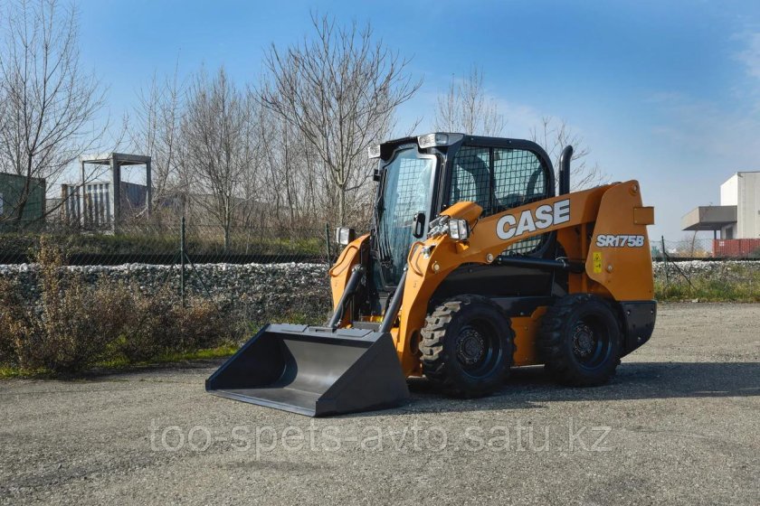 Мини погрузчик case