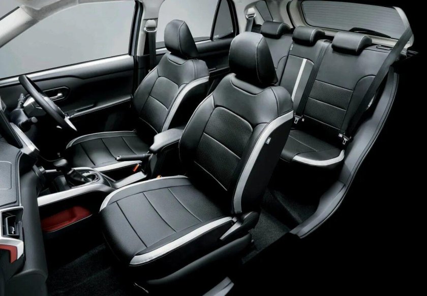 Daihatsu Rocky 2020 салон