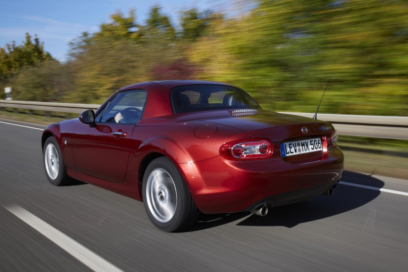 Mazda MX-5 Roadster