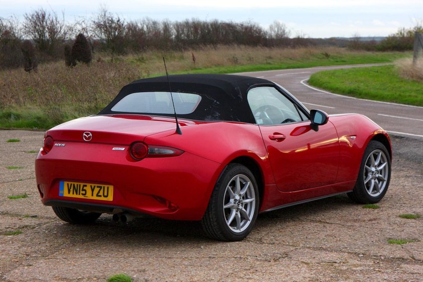 Mazda mx5 кабриолет