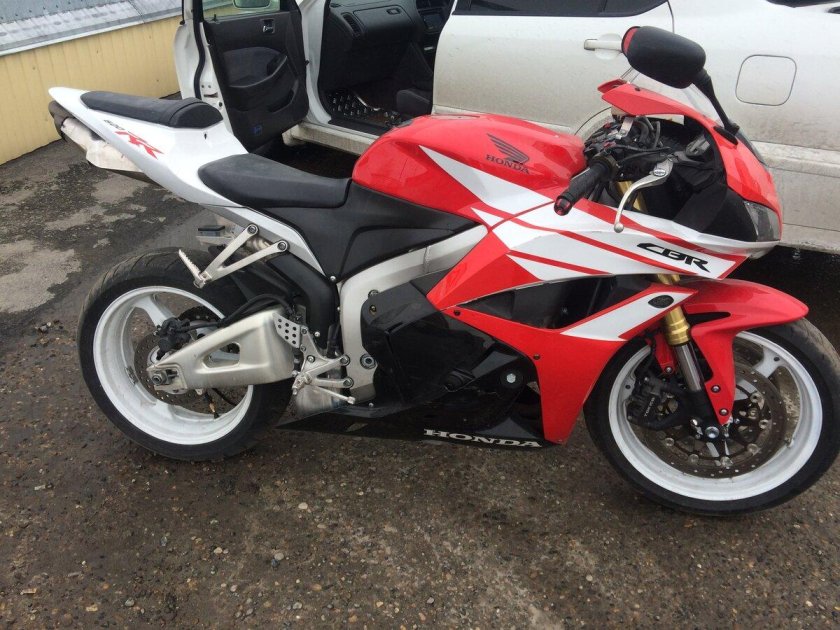 Honda cbr600rr 2011