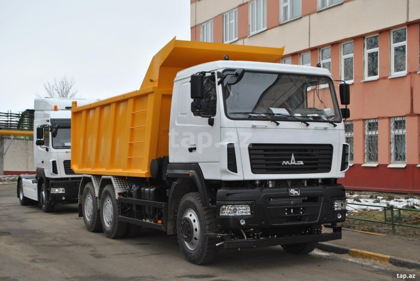МАЗ 650128 самосвал