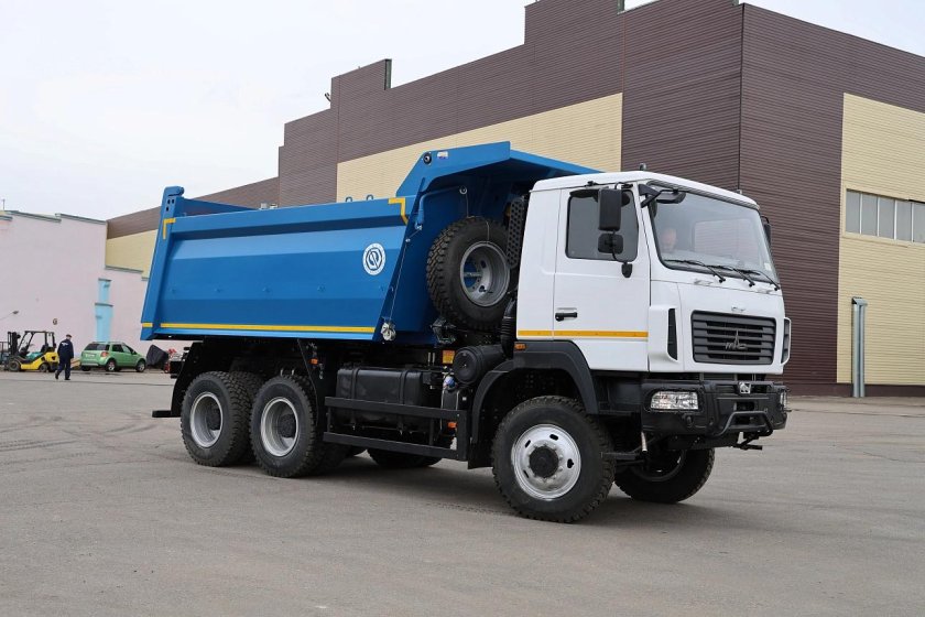 Самосвалы маз