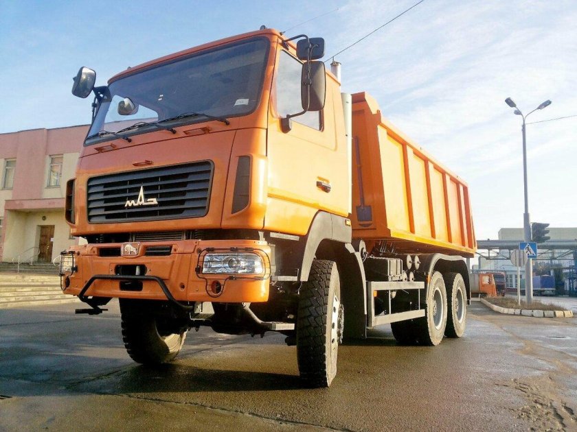 Самосвал маз 6501с9-8520-005