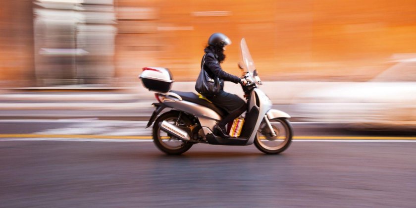 Мотоцикл скутер