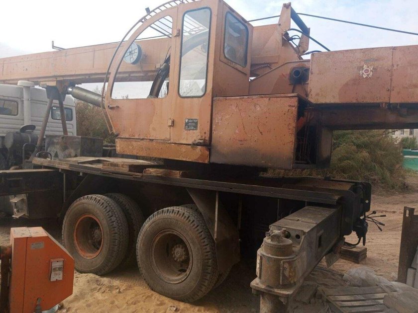 Автокран татра ад-28