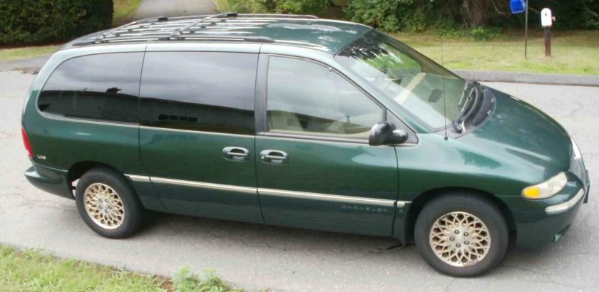 Chrysler Town and Country 1998