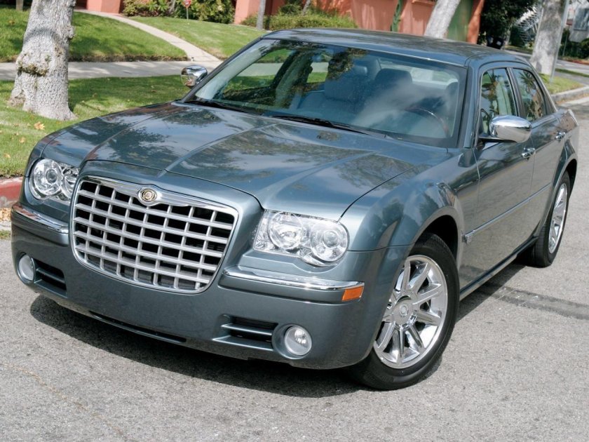 Chrysler 300 2005