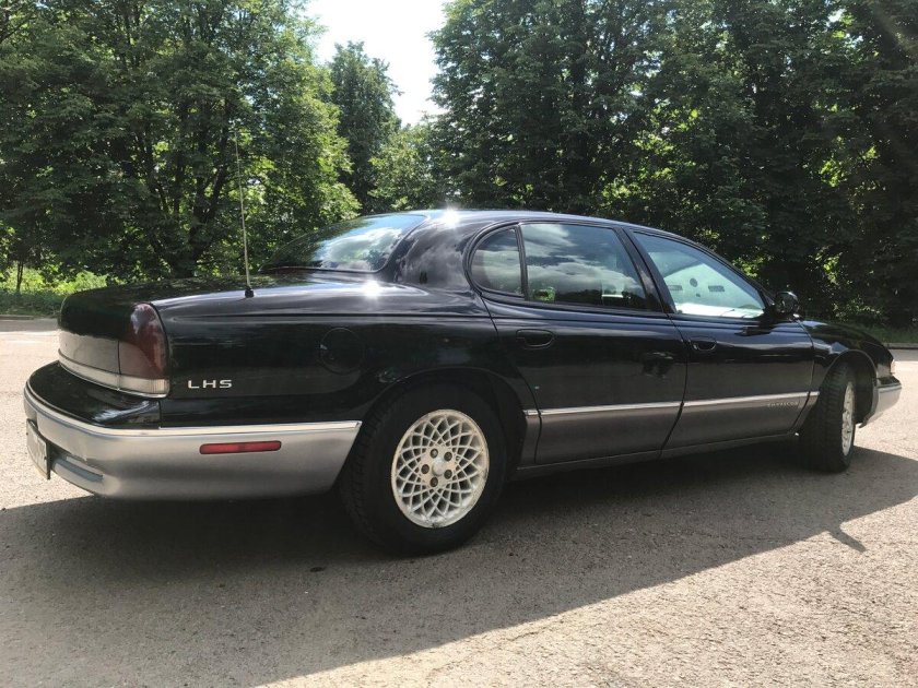 Chrysler 1993