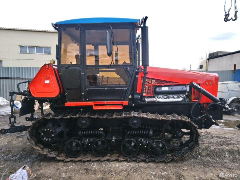 ДТ-75 трактор гусеничный