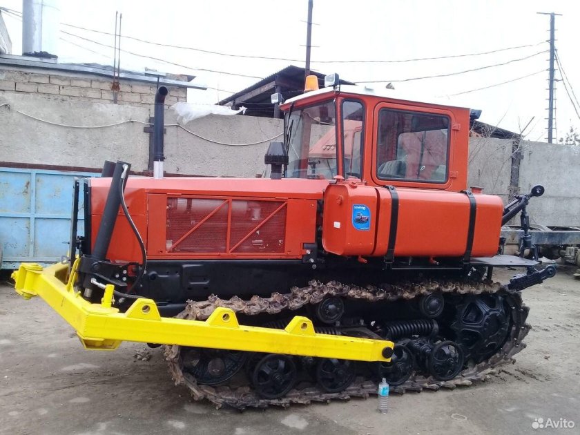 Трактор ВТГ 100