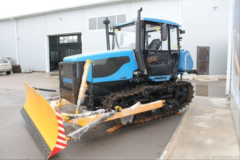 Трактор ДТ 75 Стройсельмаш