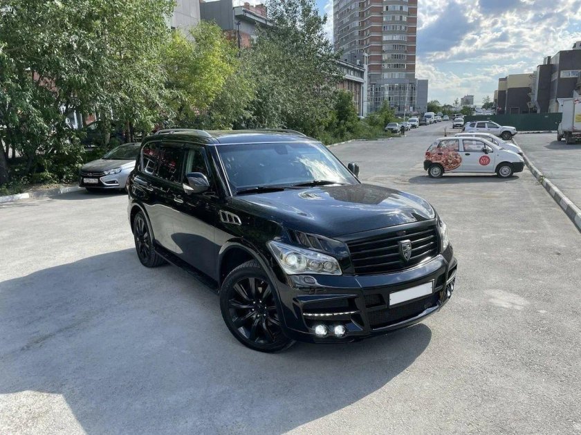 Инфинити QX 2020