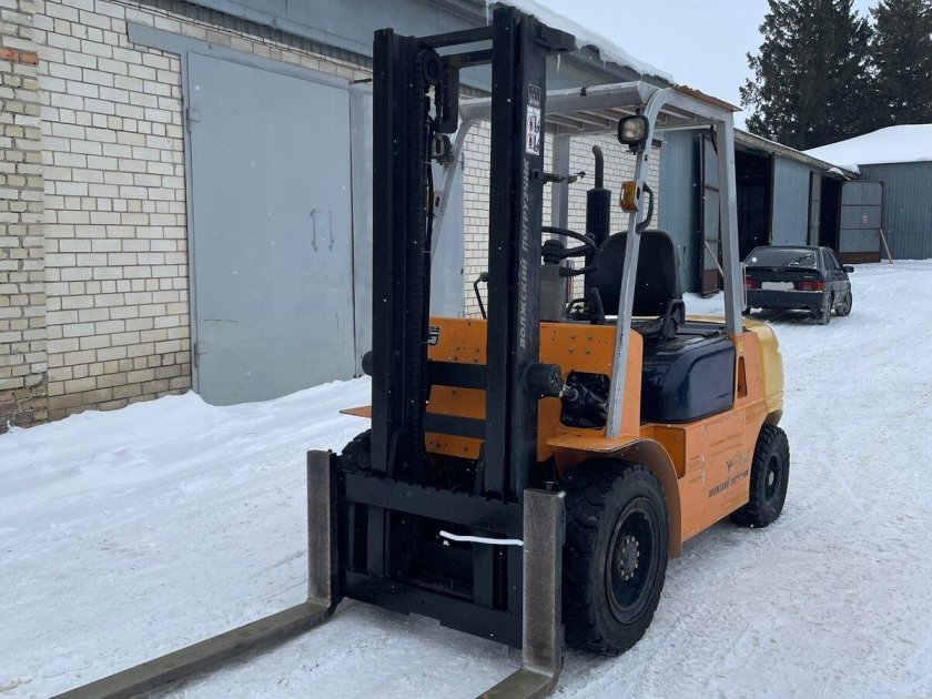 Вилочный погрузчик балканкар