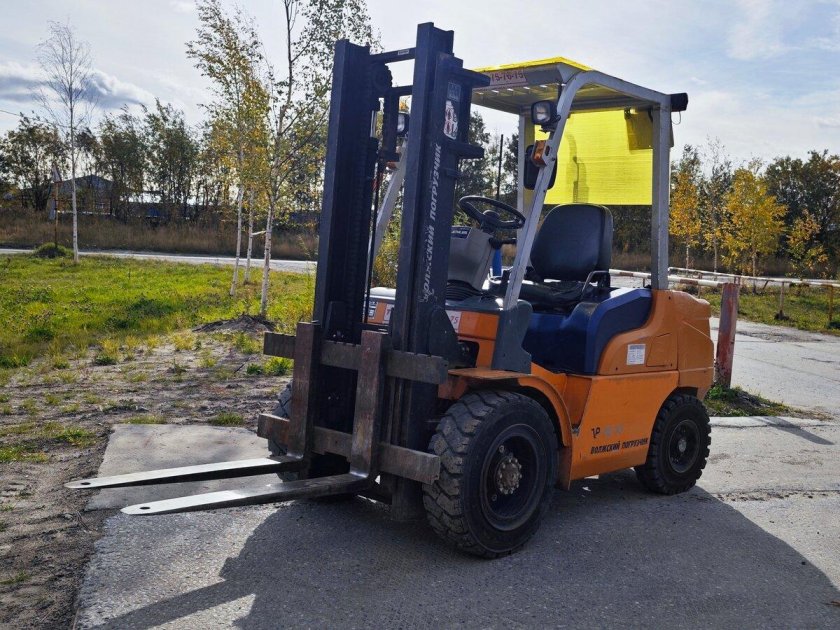 Дизельный вилочный погрузчик