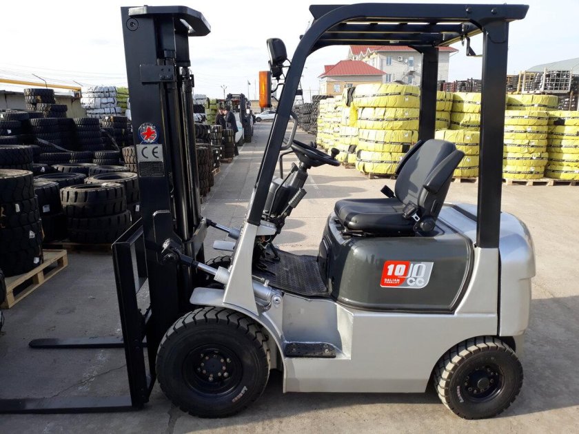 Автопогрузчик Dalian cpcd15cb