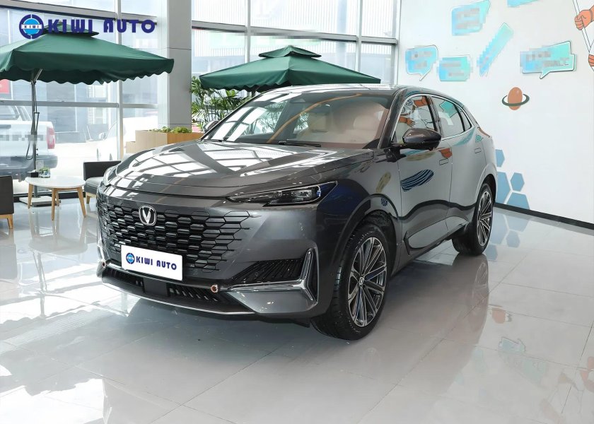 Автомобиль changan uni k