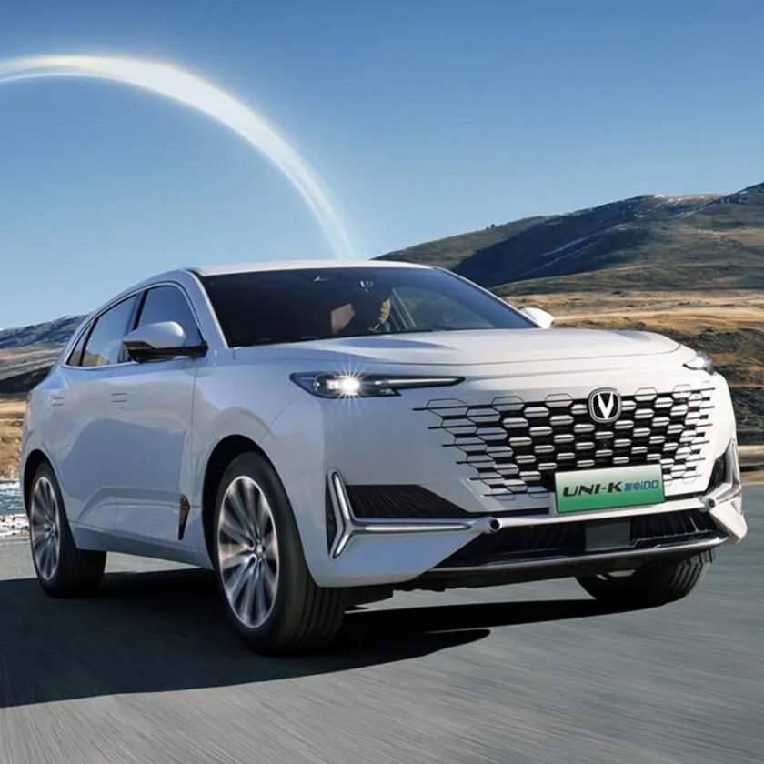 Changan Uni-k гибрид
