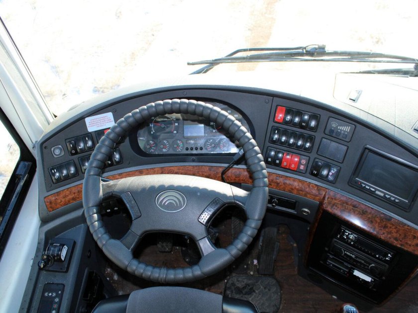 Автобус yutong zk 6122 h 9