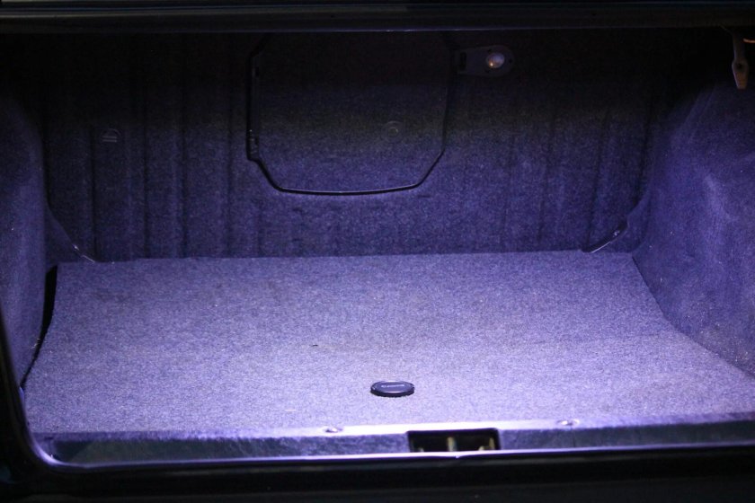 Saab 9000 багажник