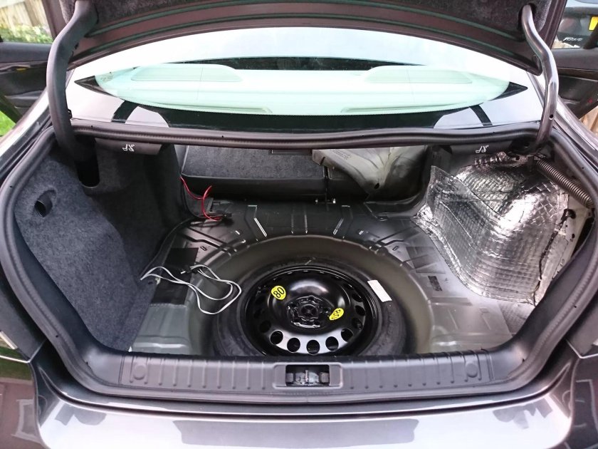 Багажник Saab 9-3