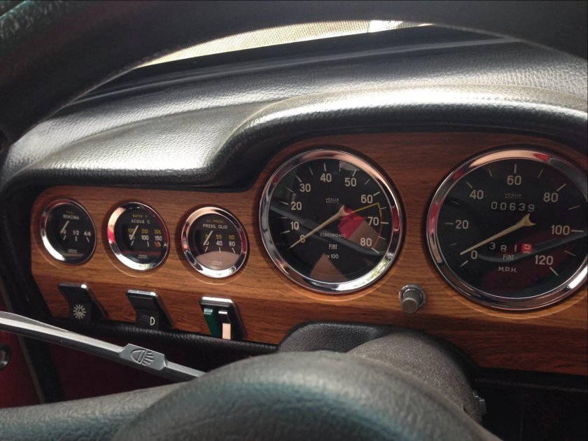 Приборная ВАЗ 2106