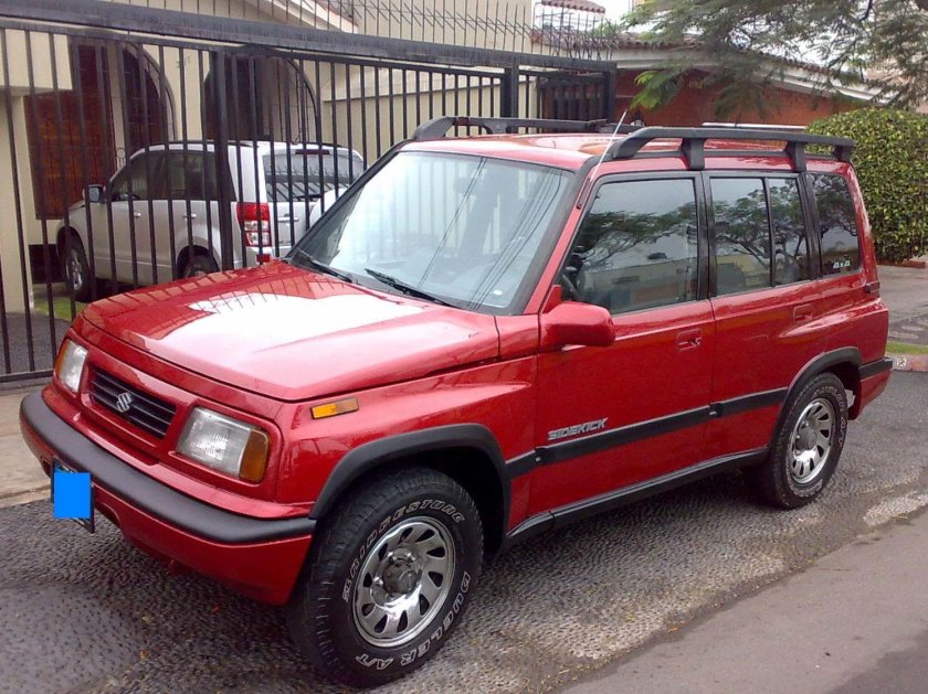 Suzuki Sidekick, 1992