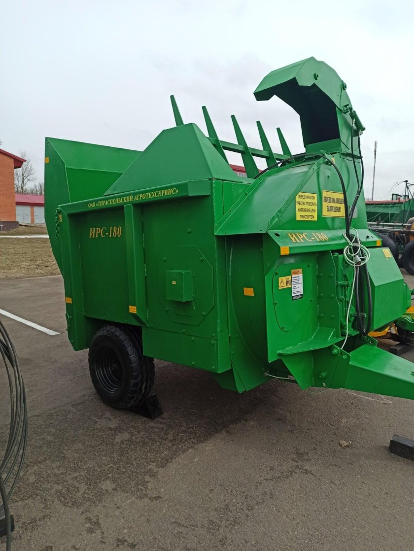 Измельчитель рулонов грубых кормов игк-5м