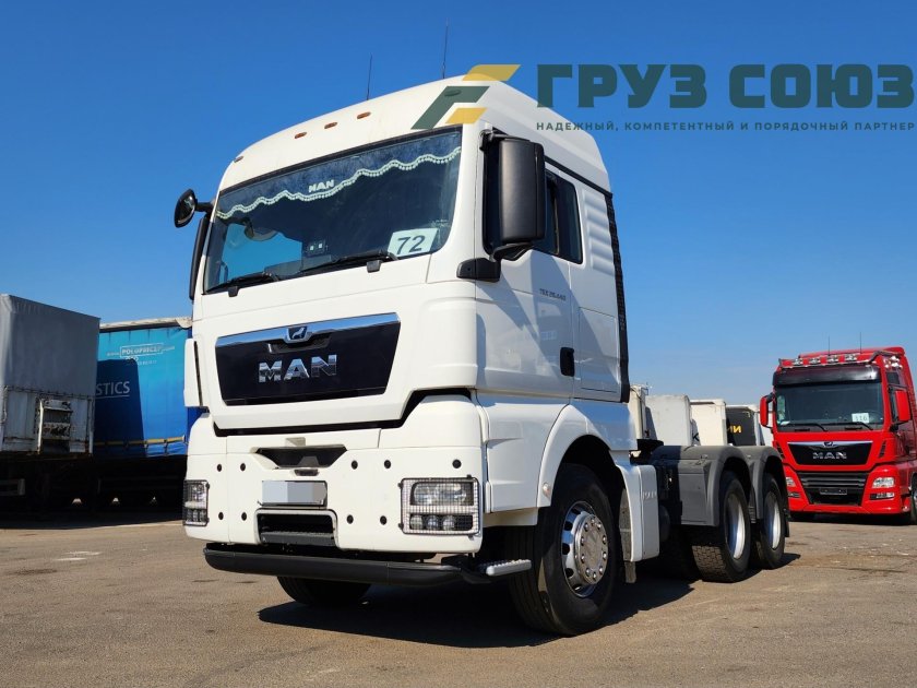 Седельный тягач