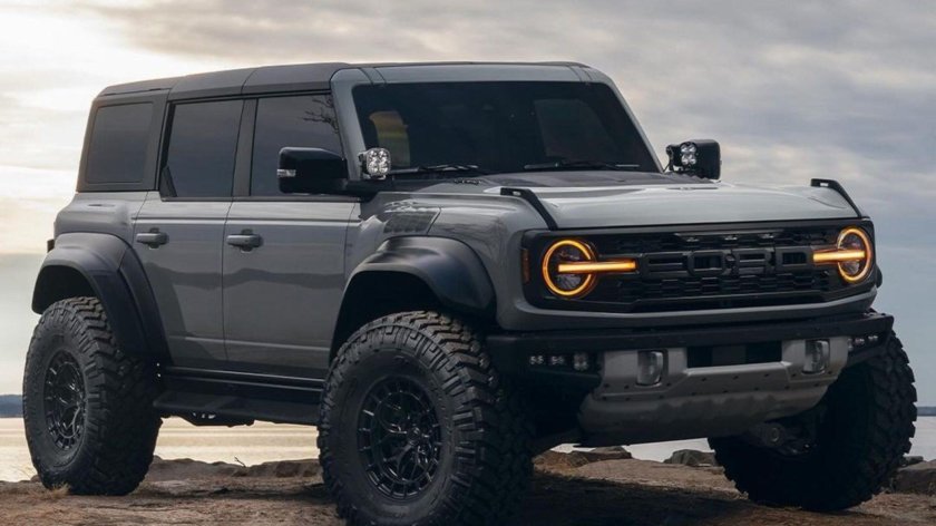 Ford bronco raptor 2022