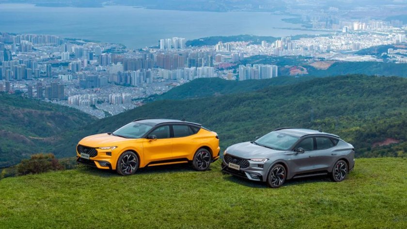 Ford mustang mach-e 2022