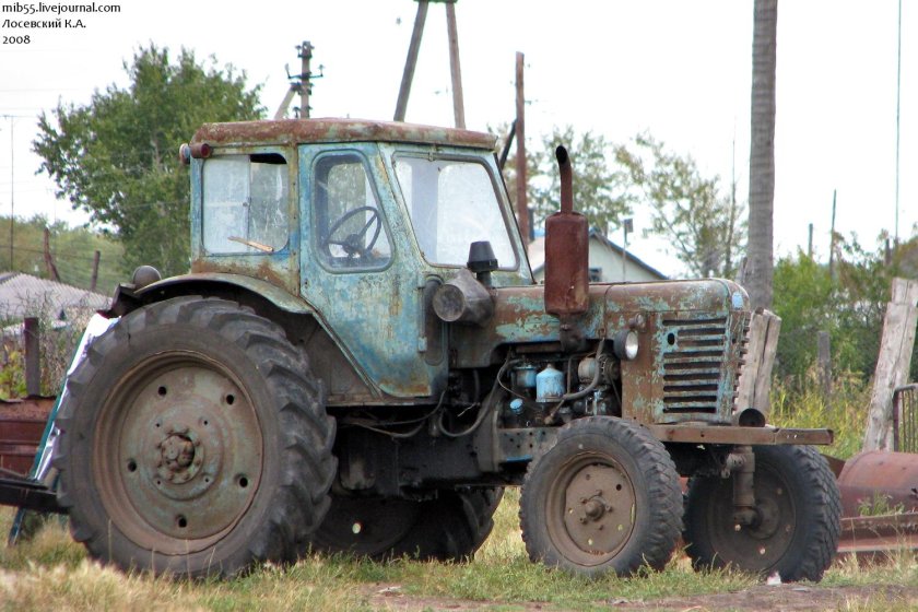 МТЗ-80 трактор