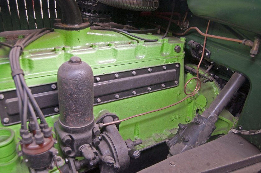 Двигатель ЗИС 110