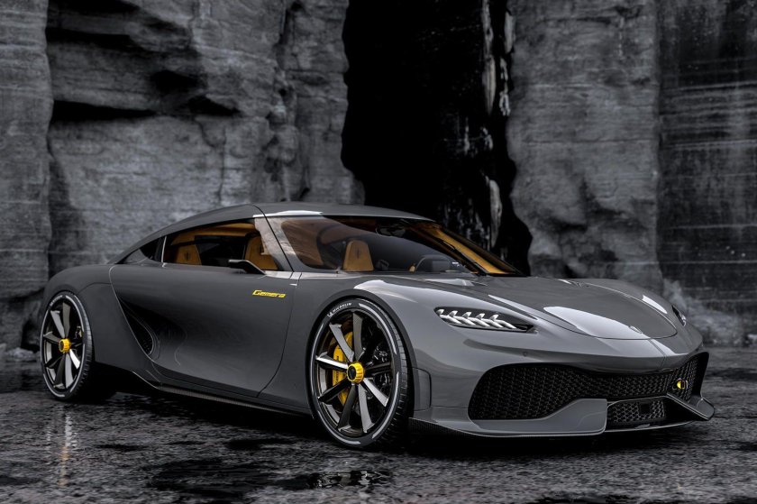 Гиперкар Koenigsegg 2020