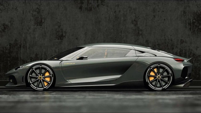 Гиперкар Koenigsegg 2021